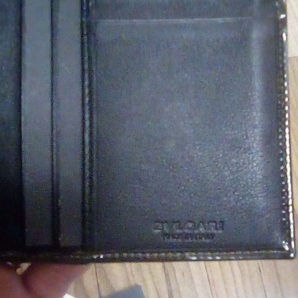 Bulgari Limited Edition Wallet In Excellent Condition - Picture 5 of 12